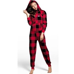 VICTORIA SECRET PINK Hooded Sherpa Long Jane One Piece Onesie Red Plaid Size XS